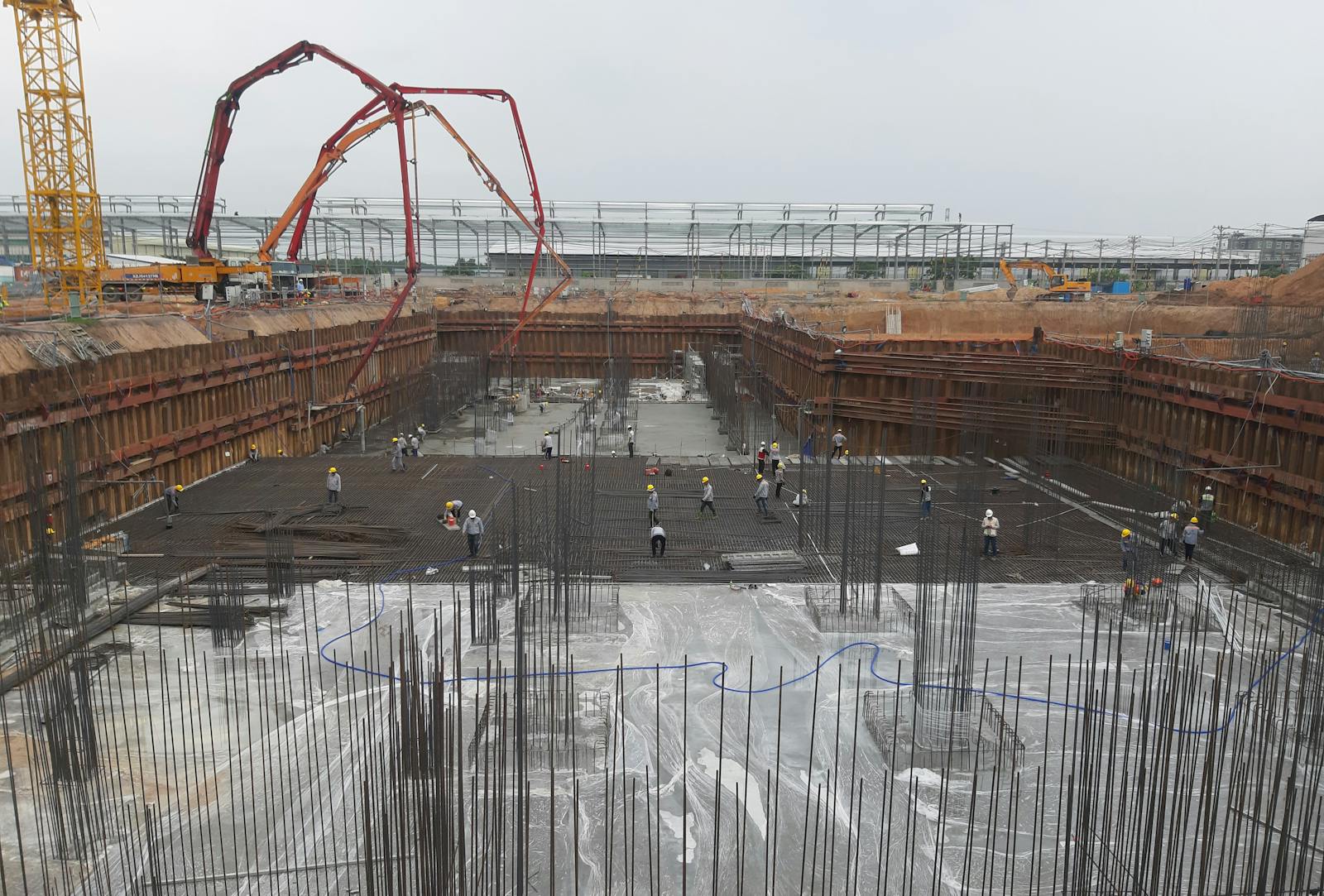 光伏工程物资管理体系建设应从哪些方面入手，实现规范化管理(图1)