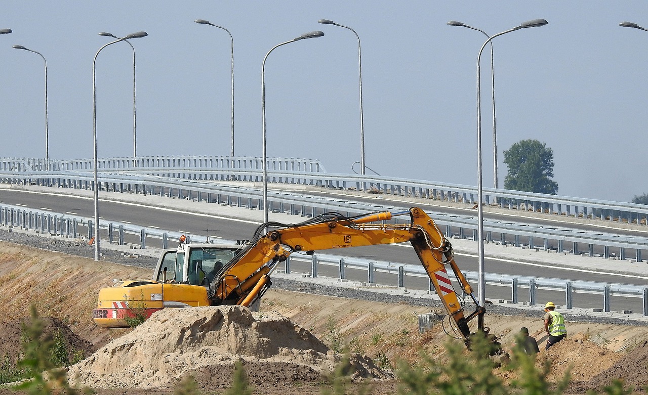 公路工程地基处理有哪些方法？竣工验收的标准是什么？(图1)