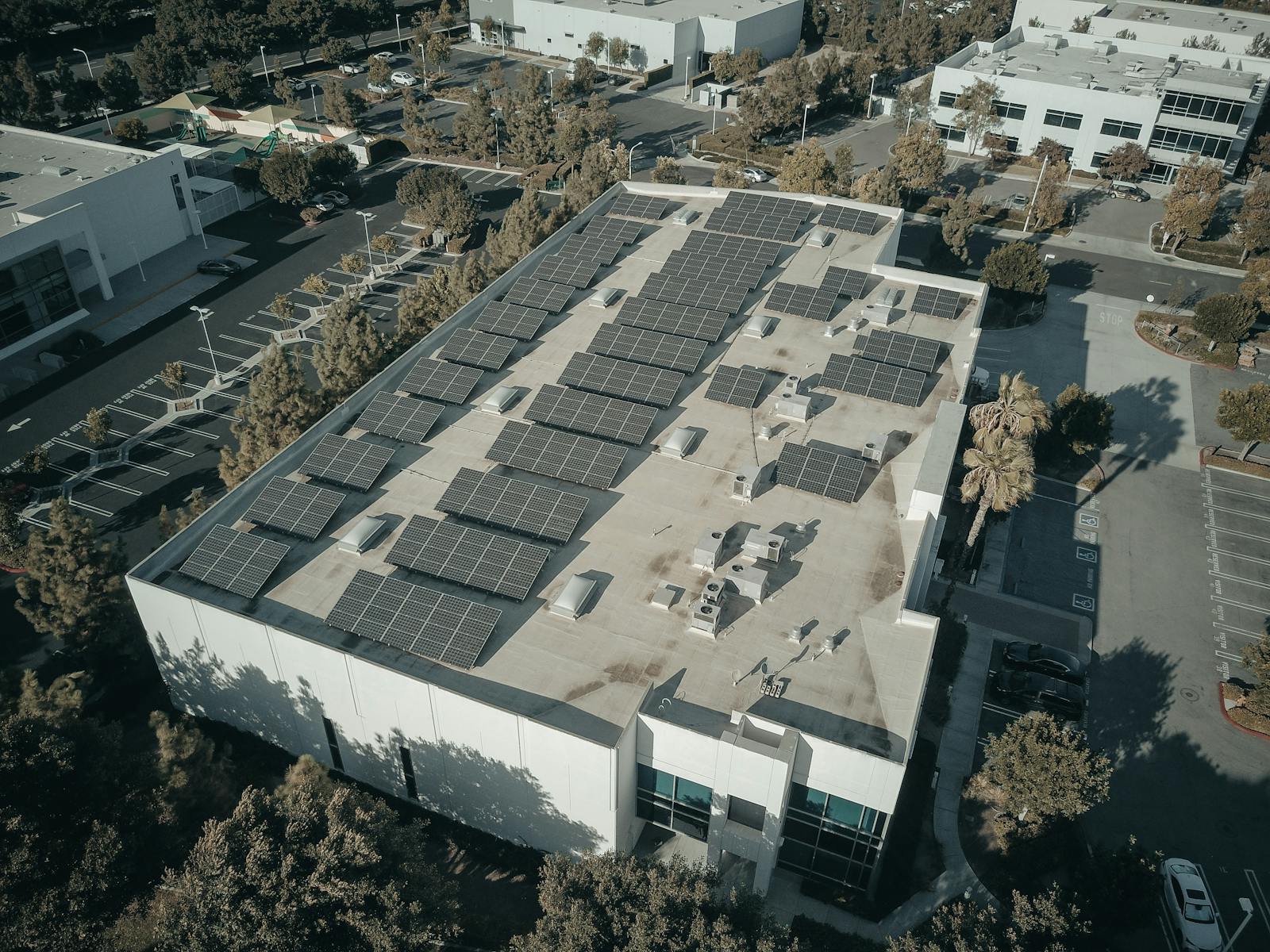 建筑装饰工程的材料质量如何把控？装饰装修验收标准有哪些？(图1)