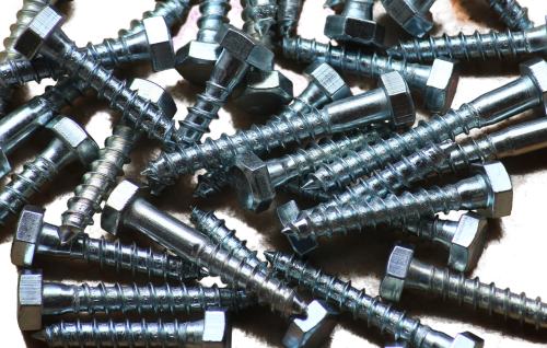 能源工程物资在运输和存放过程中应该采取哪些措施保障物资安全(图1) 能源工程物资在运输和存放过程中应该采取哪些措施保障物资安全(图1)