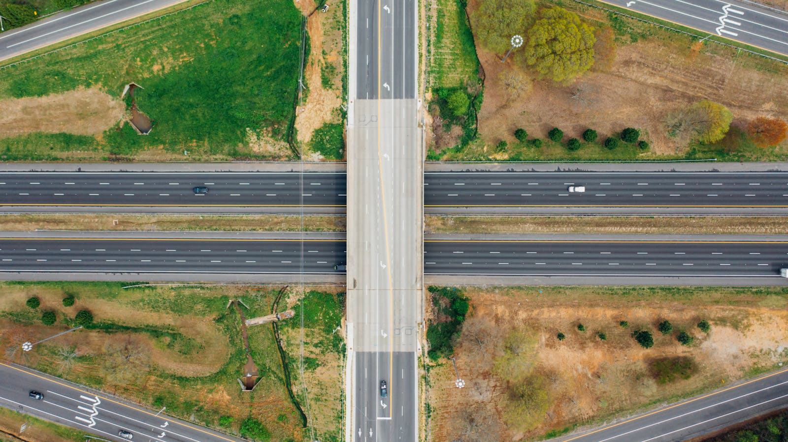 道路