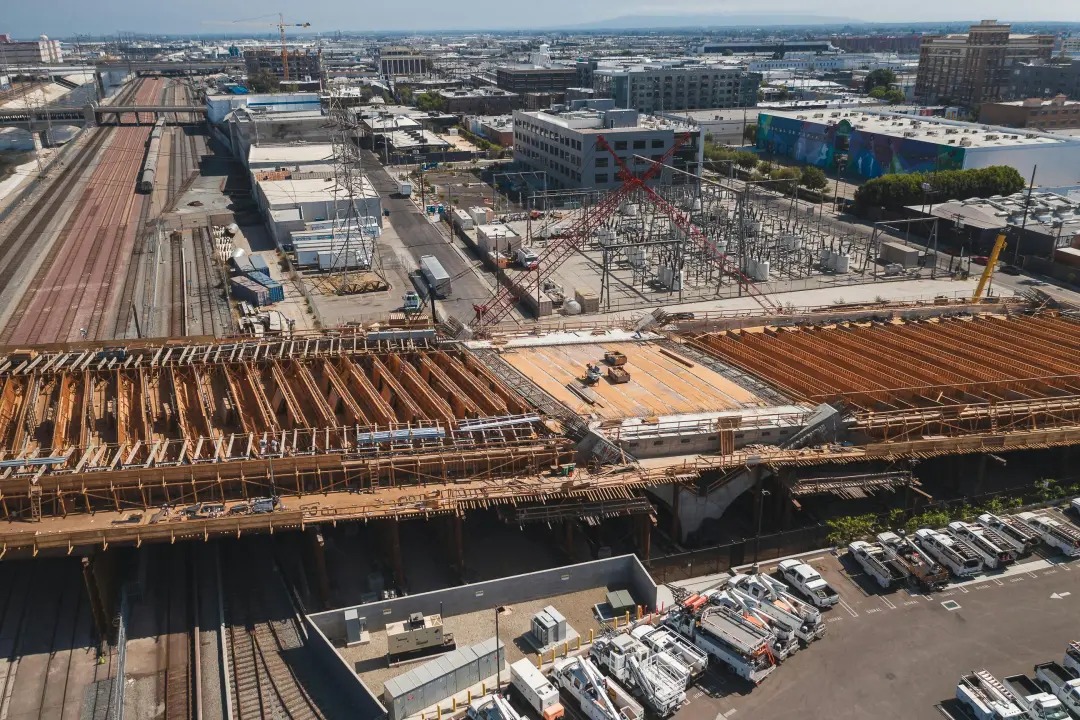 广东君荣建筑工程有限公司签约施企云库管通，实现材料管理数据共享(图1)